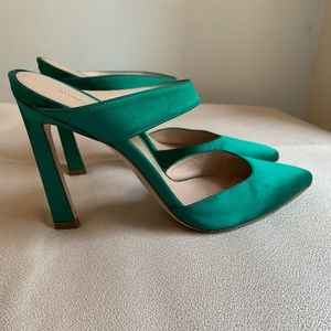Elegant Emerald Green Heels